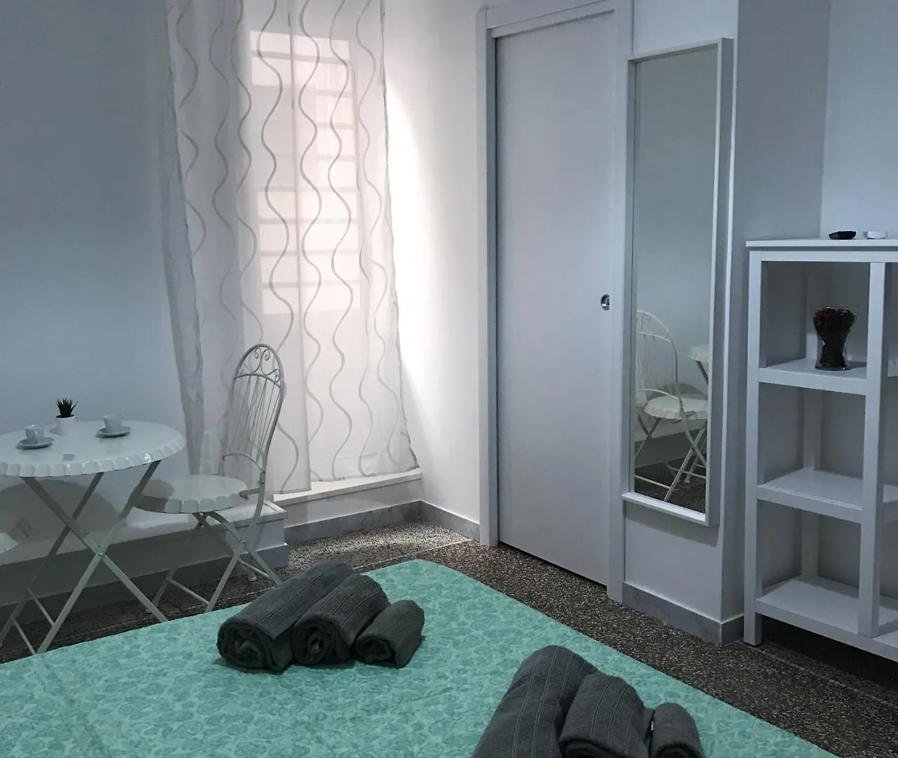 Mellos B&B Naples Italy