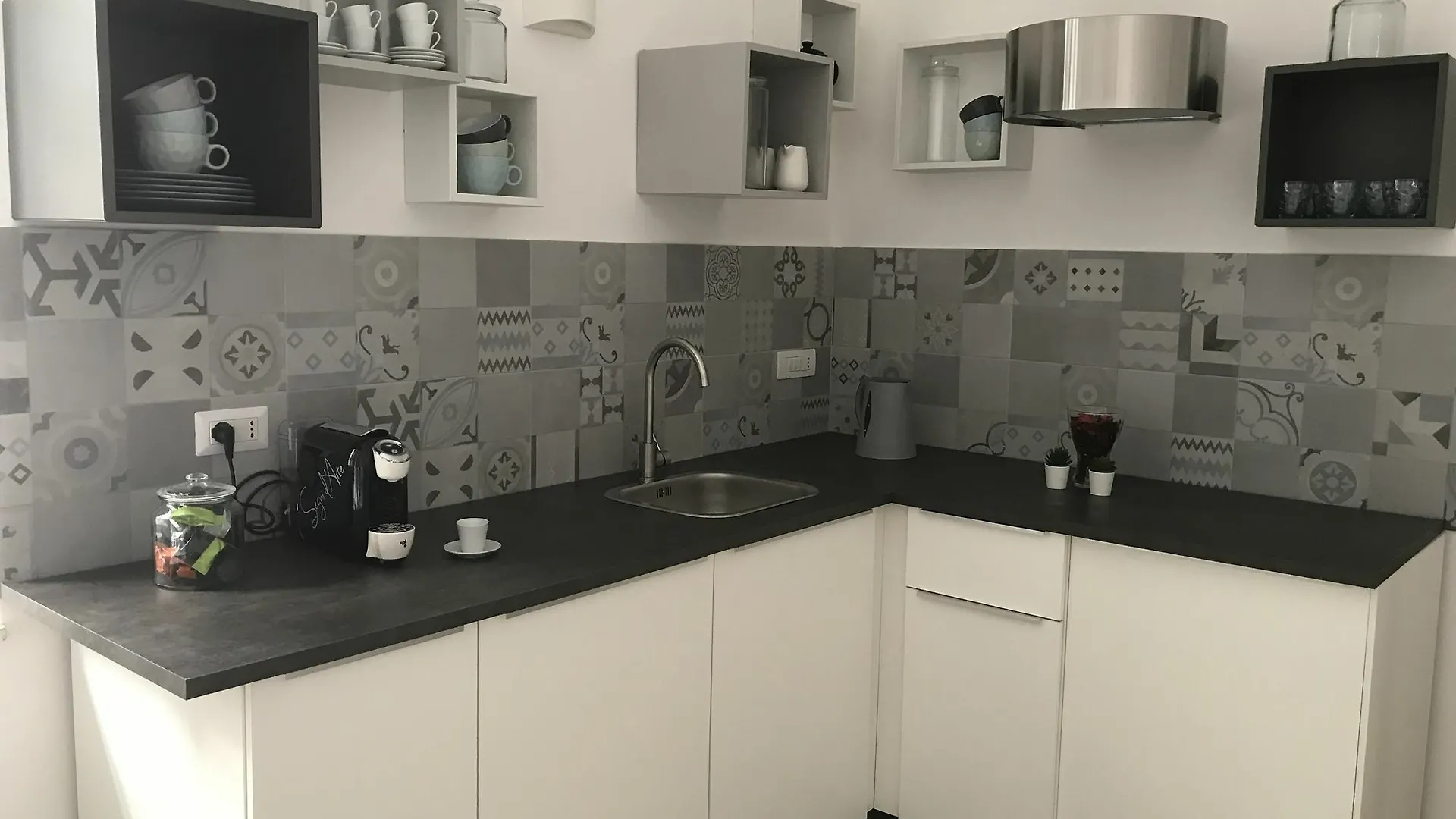*** Bed & Breakfast Mellos B&B Naples Italy